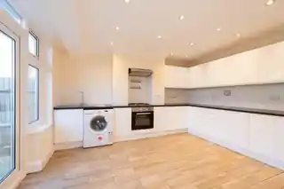 4 Charter Way, photo 4