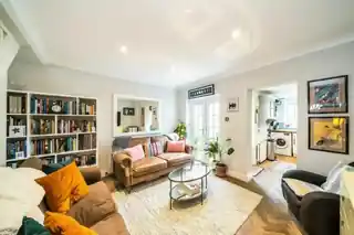 4, Cheam Cottages, Queens Terrace, photo 3