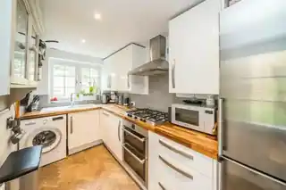 4, Cheam Cottages, Queens Terrace, photo 4