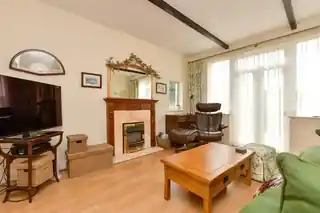 4 Dell Close, photo 3