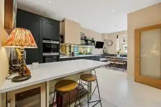 4, Dermot Terrace, Kilburn Lane, photo 3