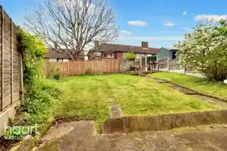 4 Dunstable Close, photo 2