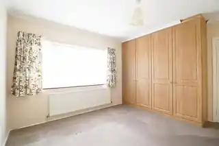 4 Erith Road, photo 3