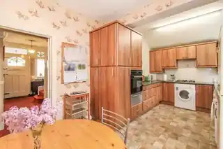 4 Exeter Gardens, photo 3
