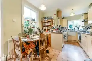 4 Gloster Road, photo 4