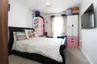 4, Grantham House, Taywood Road, photo 4