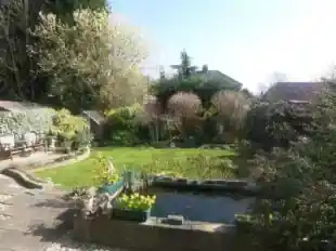 4 James Close, photo 4