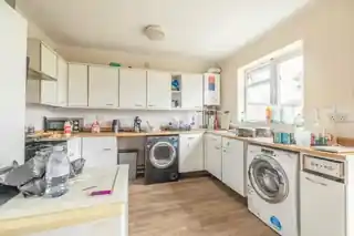 4 Keats Way, photo 2