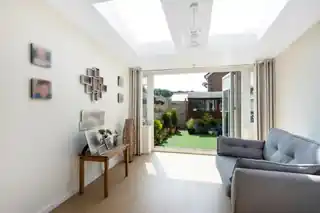 4 Kirkland Close, photo 4
