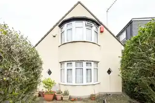 4 Kitchener Road, photo 2