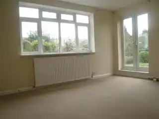 4 Lawford Road, photo 4
