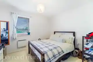 4 Little London Close, photo 4