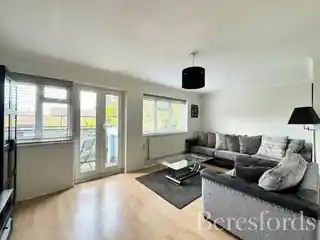 4 Malan Square, photo 3