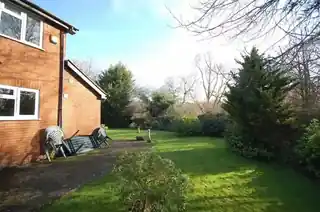 4 Melbourne Close, photo 2