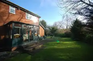 4 Melbourne Close, photo 3
