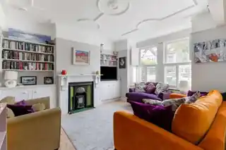 4 Mervyn Road, photo 2