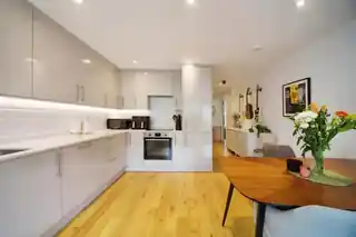 4 Miller Mews, photo 3