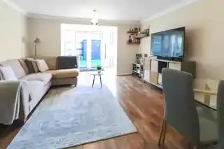 4 Morris Drive, photo 3