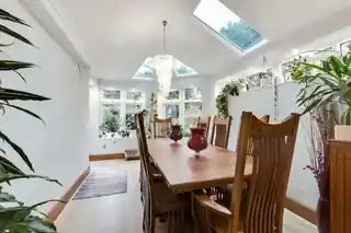 4 Oaklands Avenue, photo 3