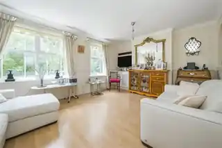 4 Offley Place, photo 3