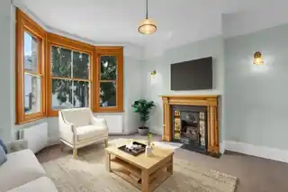 4 Osterley Park View Road, photo 2