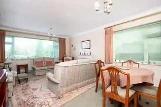 4 Parkhurst Gardens, photo 3