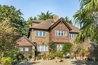 4 Powell Close, photo 2