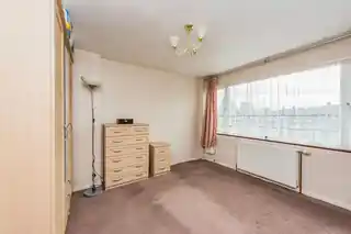 4 Regent Close, photo 4