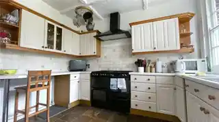 4 Richmond Road, photo 3