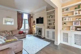 4 Rosendale Road, photo 3