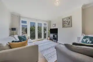 4 Shaef Way, photo 2