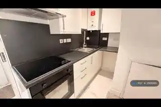 4 Sharpness Close, photo 4