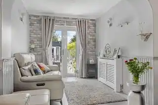4 Thornton Crescent, photo 4