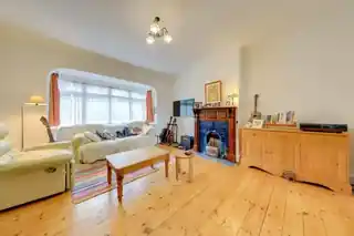 4 Thorpewood Avenue, photo 3