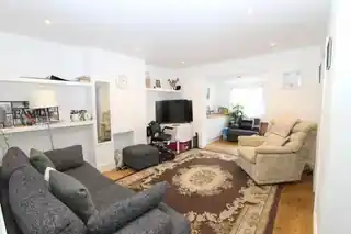 4 Trafalgar Avenue, photo 2