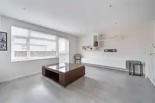 4 Wastdale Road, photo 2
