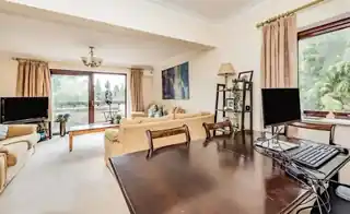 4 Welcote Drive, photo 3