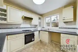 4 Wilder Close, photo 2