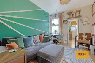 40 Brighton Avenue, photo 3