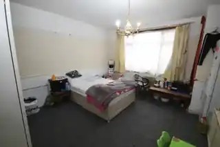 40 Danethorpe Road, photo 3