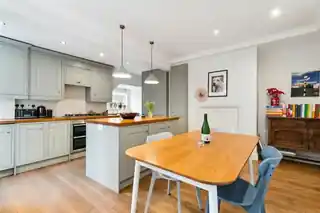 40 Emmanuel Road, photo 3