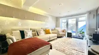 40 Forest Street, photo 2