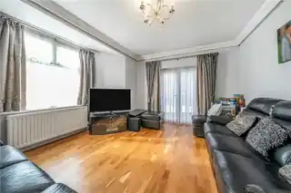 40 Hillside Road, photo 2