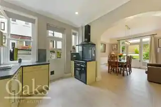 40 Kingsmead Road, photo 3