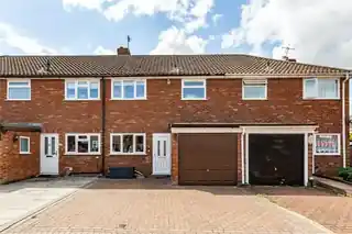40 Mygrove Gardens, photo 4