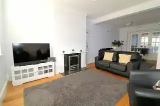 40 Park Crescent, photo 3