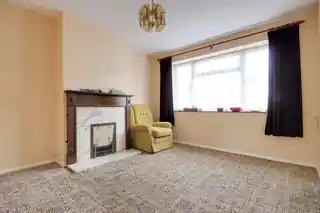 40 Roedean Avenue, photo 3