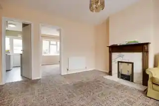 40 Roedean Avenue, photo 2