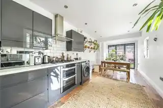40 Winchelsea Road, photo 4
