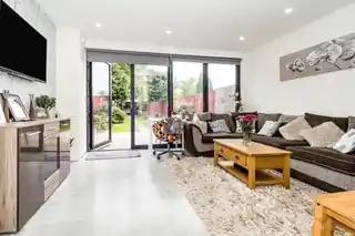 408 Lodge Avenue, photo 2